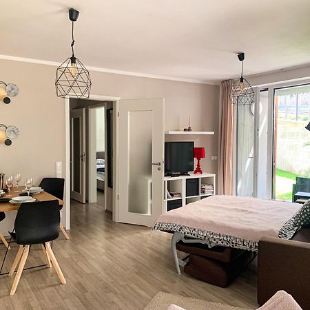 Jezerni Apartman S Terasou A Saunou V Lakepark Residence Doksy  Buitenkant foto