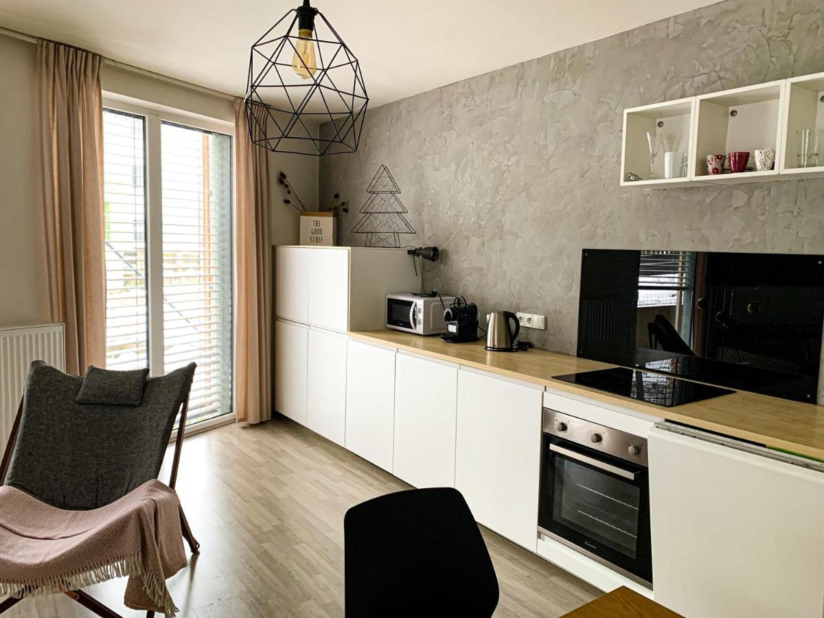 Jezerni Apartman S Terasou A Saunou V Lakepark Residence Doksy  Buitenkant foto